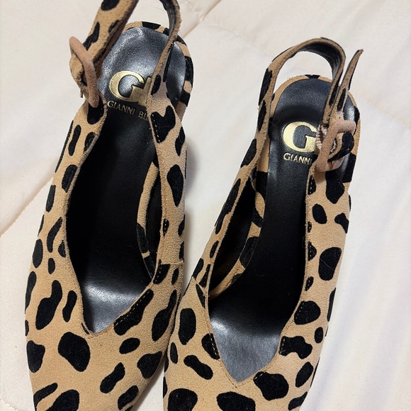 leopard print heels - Picture 2 of 3